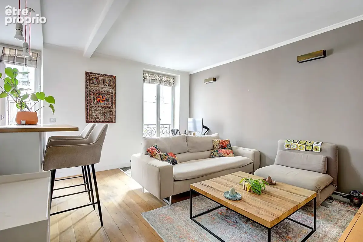 Appartement à PARIS-18E