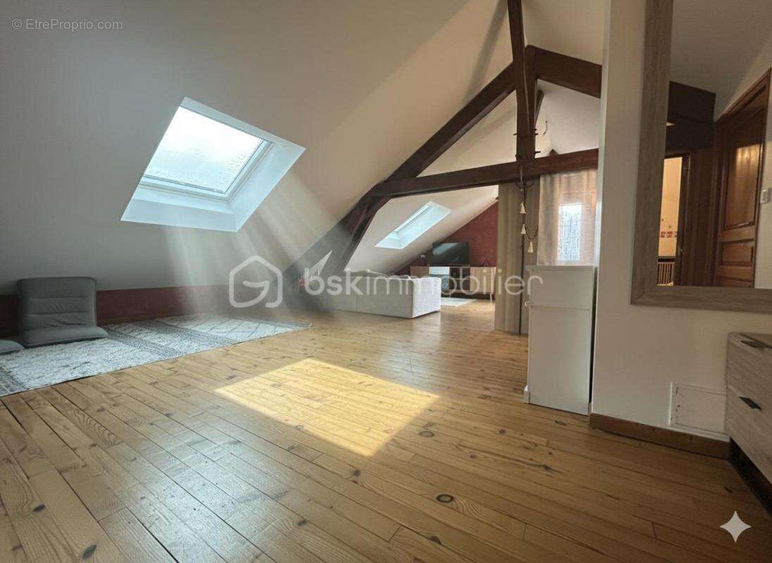 Appartement à VILLARD-BONNOT