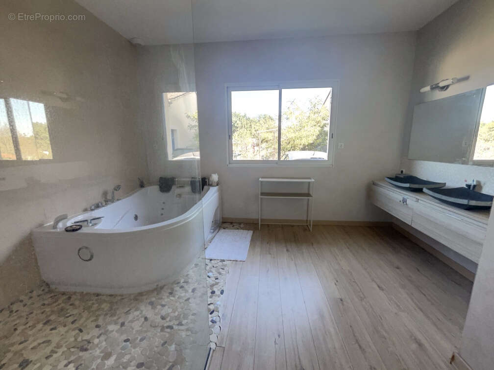 Maison à CHANCELADE