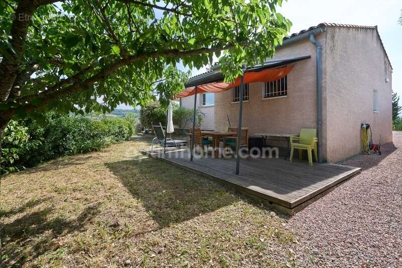 Limoux (11300) – maison d’architecte – 5 pièces – vue panoramique – piscine – garage – grand terrain clôturé - photo 17