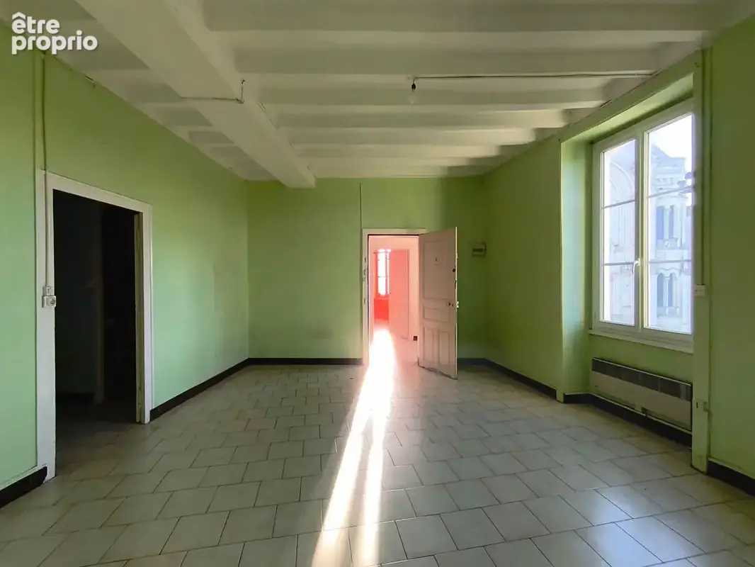 Appartement t2 duplex a renover - centre ville - photo 2