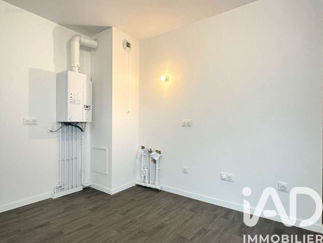 Photo 6 - Appartement à LA COURNEUVE