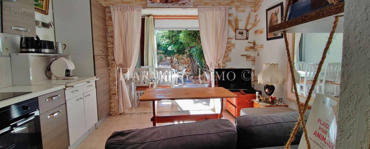 Appartement à SANARY-SUR-MER