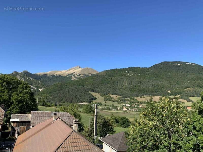 Duplex rénové – T4- Esprit chalet – Vue panoramique à Lus-la-Croix-Haute - photo 18