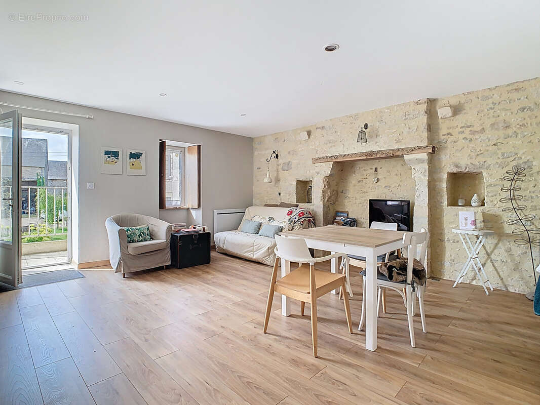 Maison à ISIGNY-SUR-MER