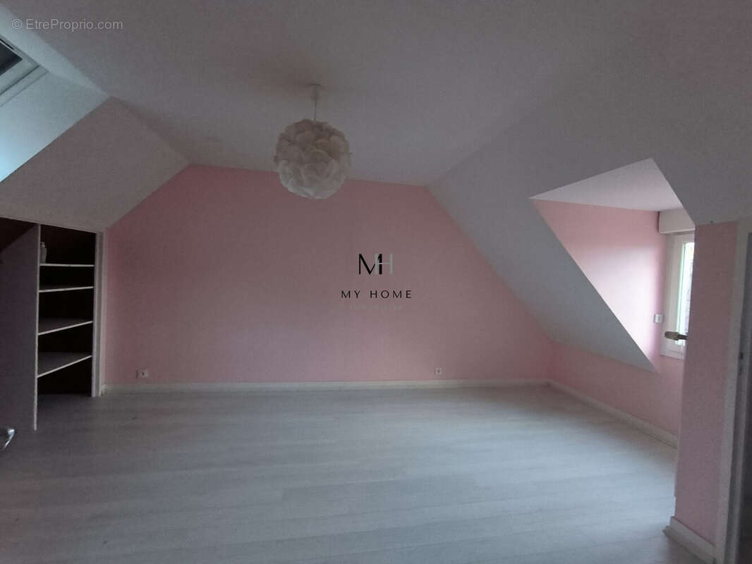 chambre étage - Maison à ALENCON