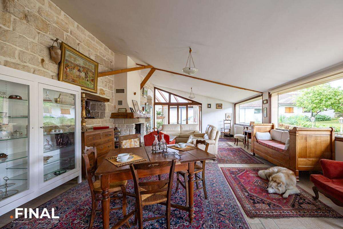 Maison à WARMERIVILLE