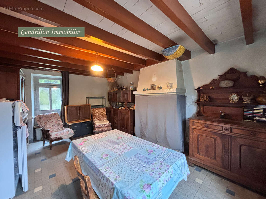 Maison à SAINT-PRIEST-PALUS