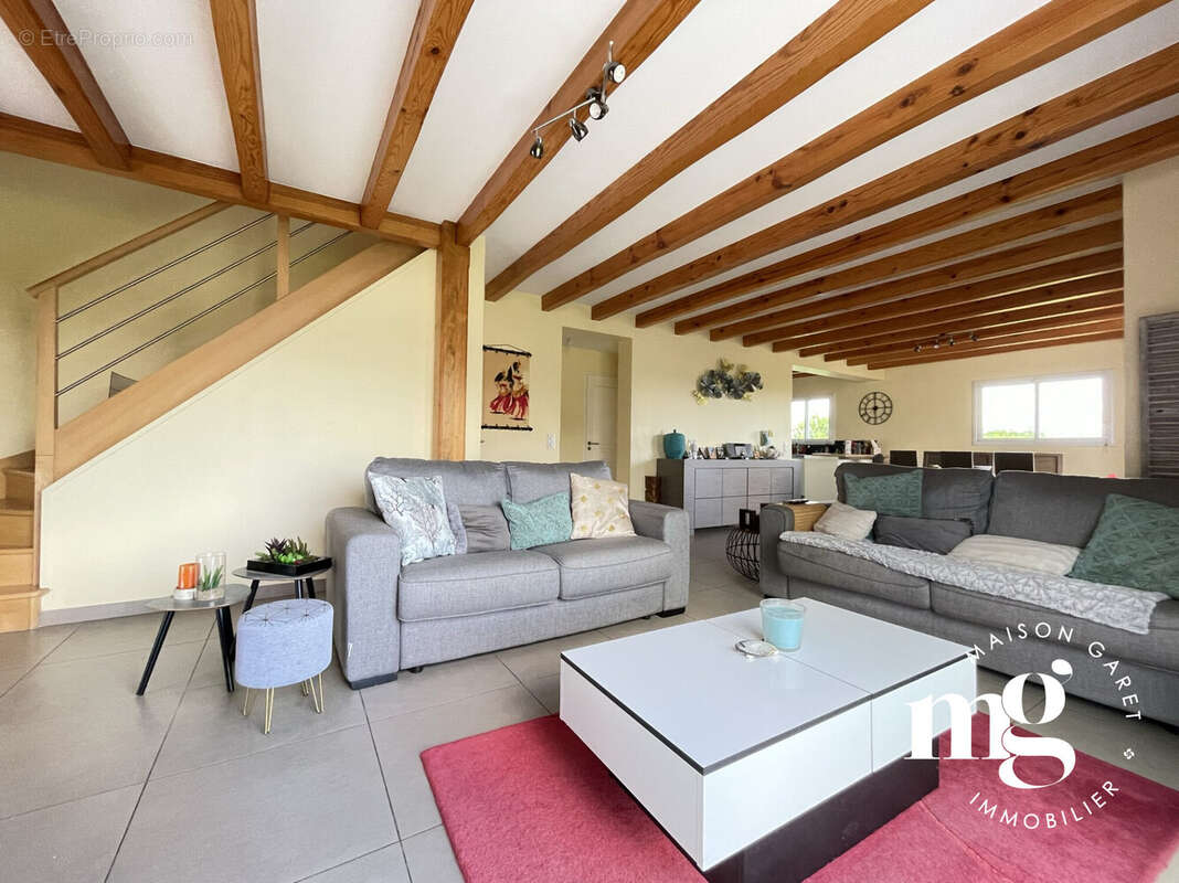 Maison 164 m² à Larressore  - photo 5