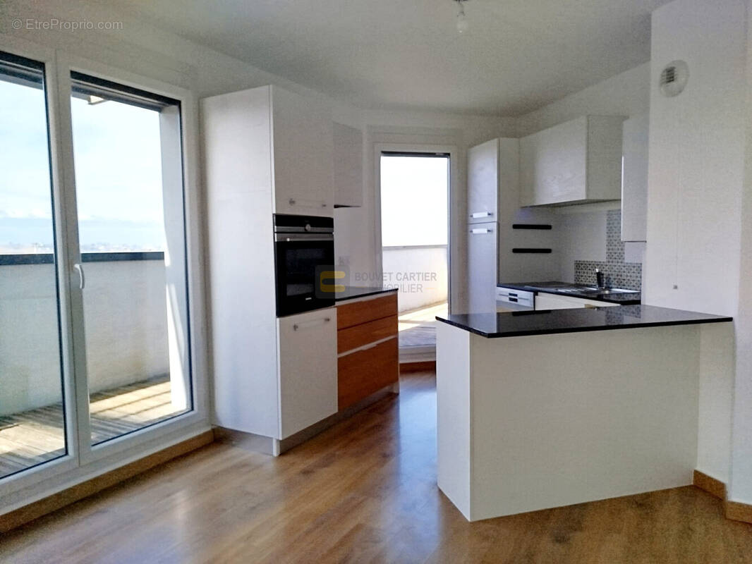 Appartement à SAINT-JULIEN-EN-GENEVOIS