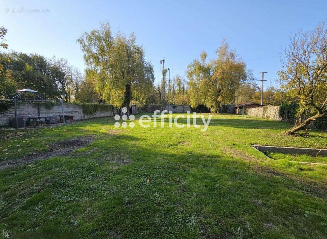 Maison à NOGENT-L&#039;ARTAUD