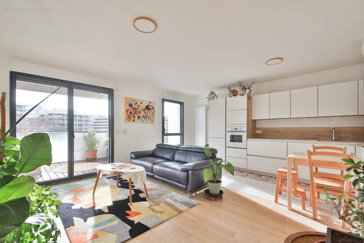 Appartement à BOULOGNE-BILLANCOURT