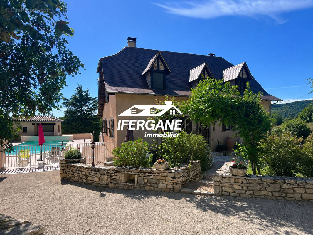 Extérieur - Maison à CAJARC