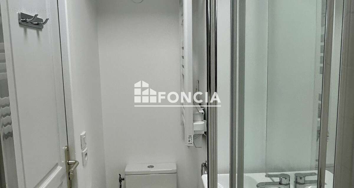 Appartement à SAINT-FRANCOIS-LONGCHAMP