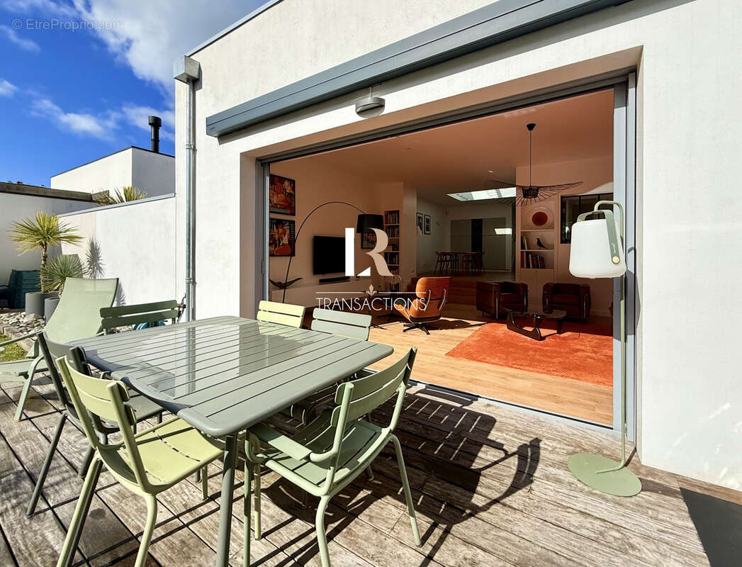 La genette / Bordure de parcs - Maison contemporaine avec chambre en rdc, garage et jardin - photo 8