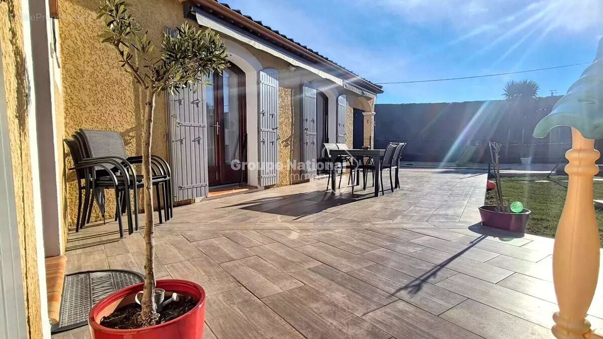 Maison à LES ANGLES