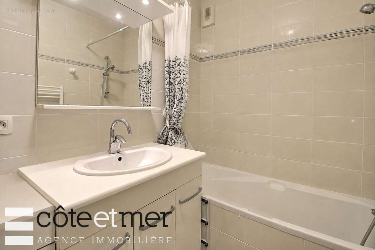 Appartement 92 m² à La Baule-Escoublac  - photo 8