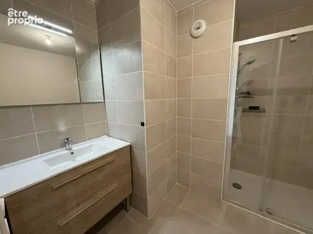 Appartement 3 pièces 73 m² à vendre à Bourg-Les-Valence (26500) - photo 8