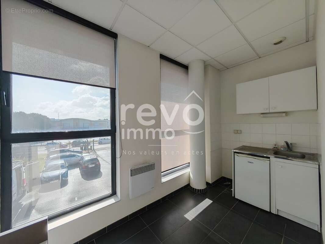 Commerce à BEAUCOUZE