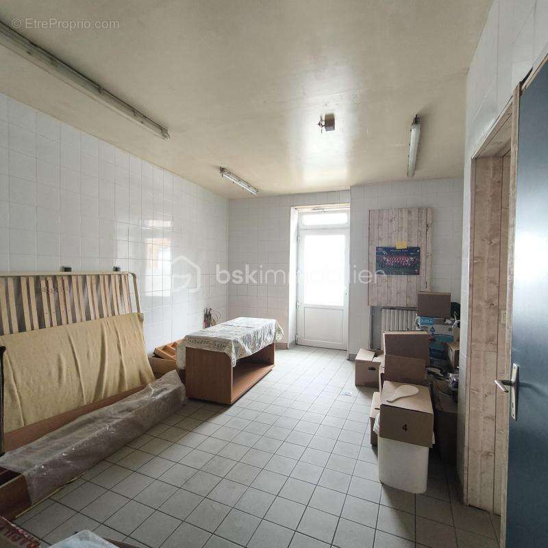 Maison à CHATILLON-EN-VENDELAIS