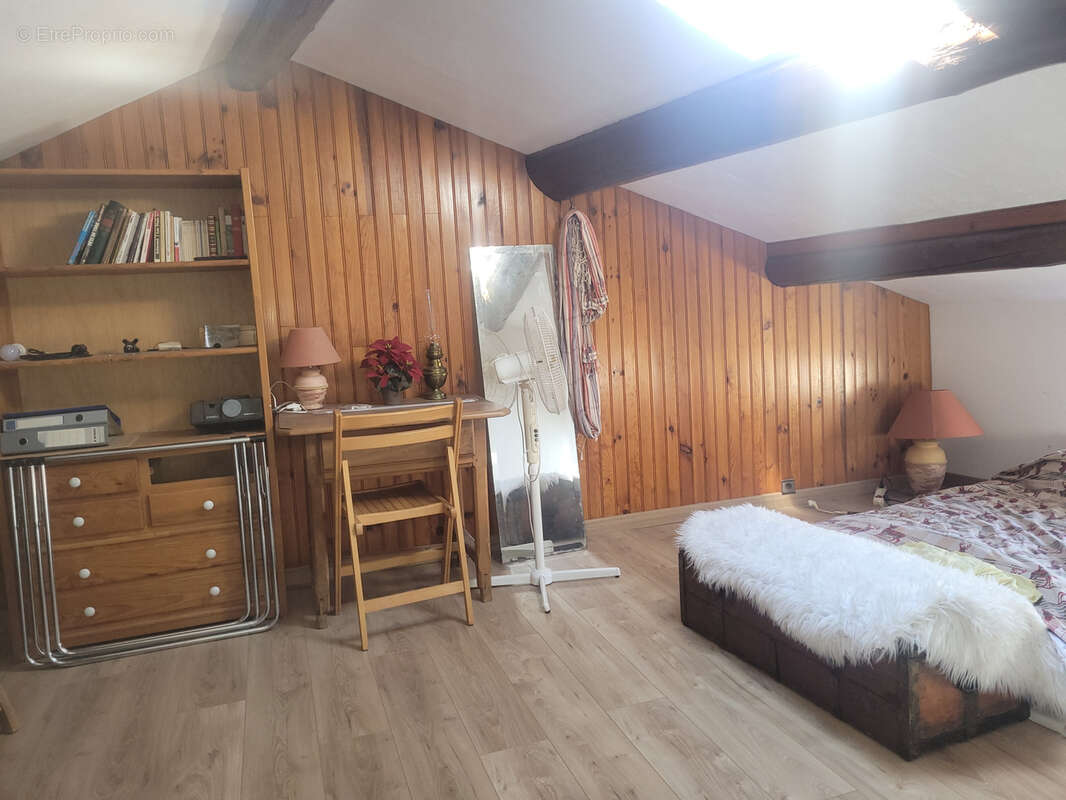 Appartement à MORNANT