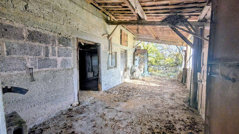 Maison à SALLES-D'ANGLES