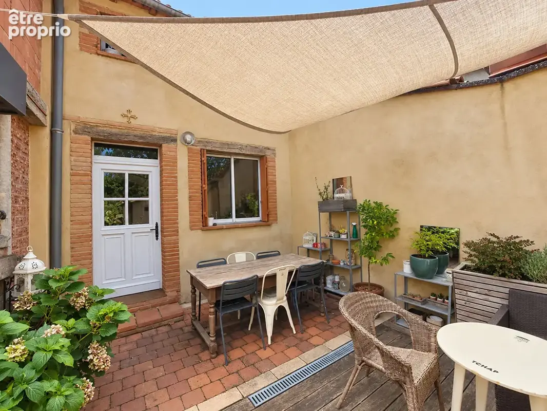 Saint-Paul Sur Save - Maison de village T5 - 135m² - photo 6