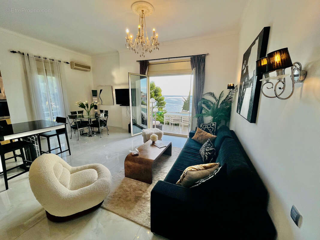 Résidence Bourgeoise, appartement d'exception 2 pièces 70M2, dernier étage, vue mer, terrasse 25M2, balcons, p - photo 5