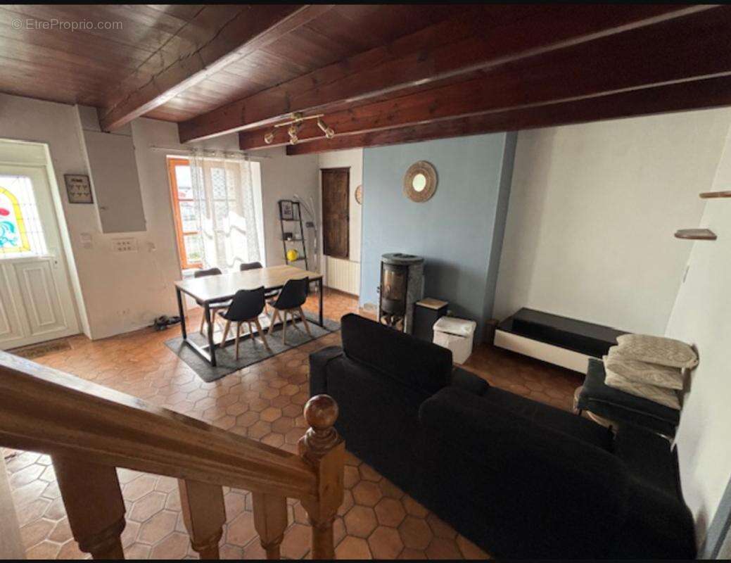 Maison à COUDEVILLE-SUR-MER