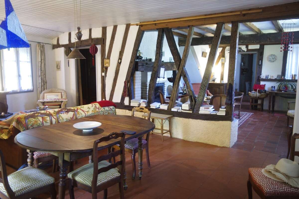 à VENDRE  proche Aignan  propriété de charme  sur 3646 m² de terrain avec piscine et Gîte séparé - photo 10