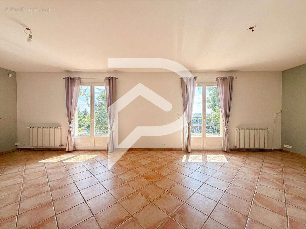 Maison à SAINT-WITZ