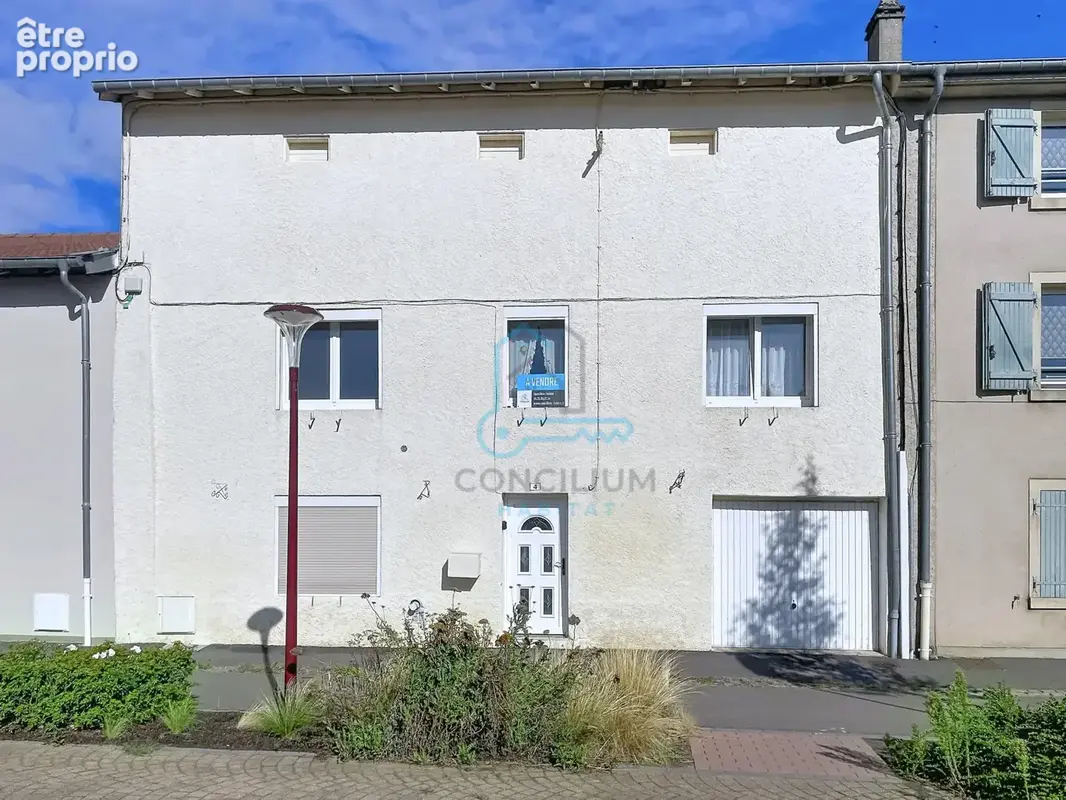 Maison à NEUFCHEF