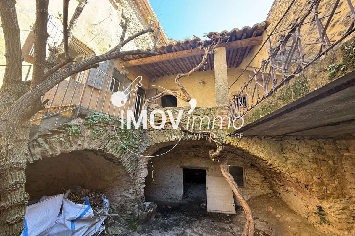 Maison à UZES