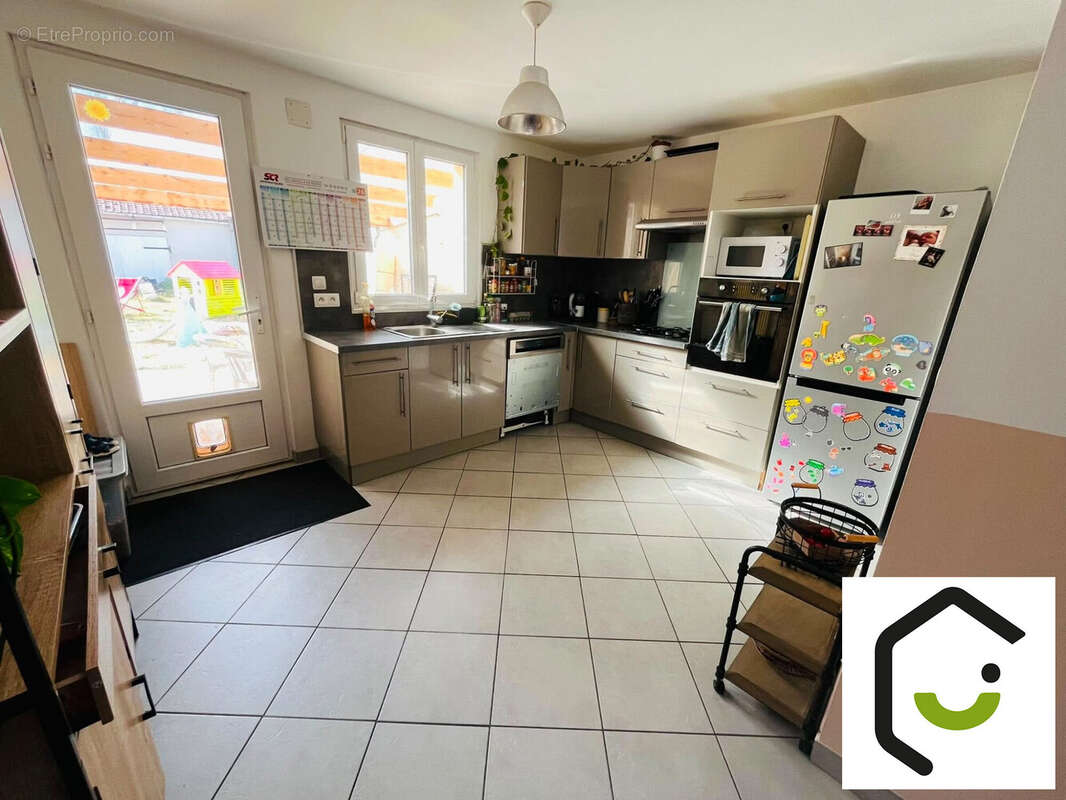 Maison 99 m² à Marestmontiers  - photo 3