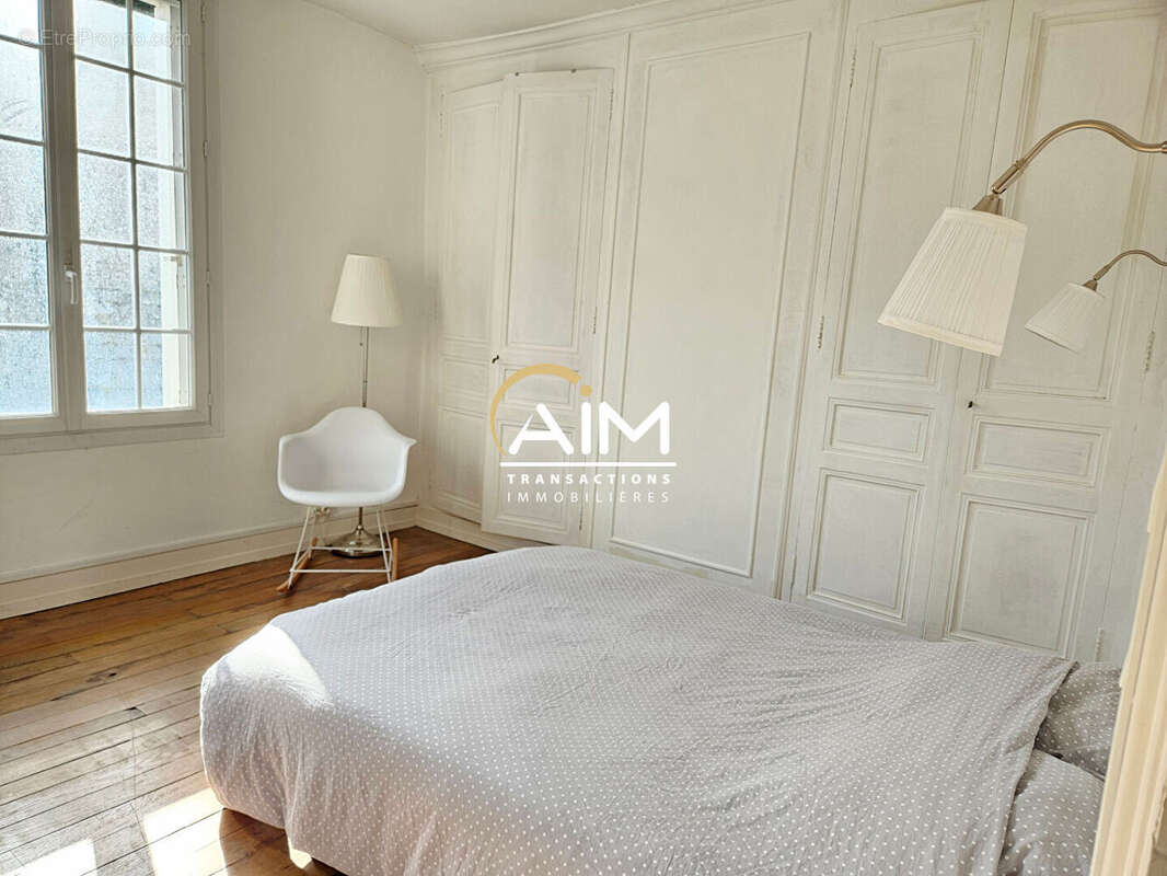 Maison à MONTLOUIS-SUR-LOIRE