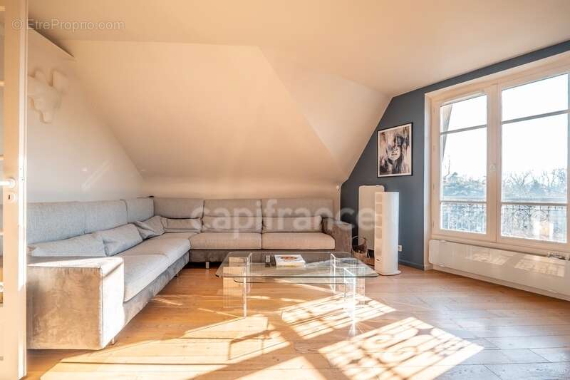 Appartement à VERSAILLES