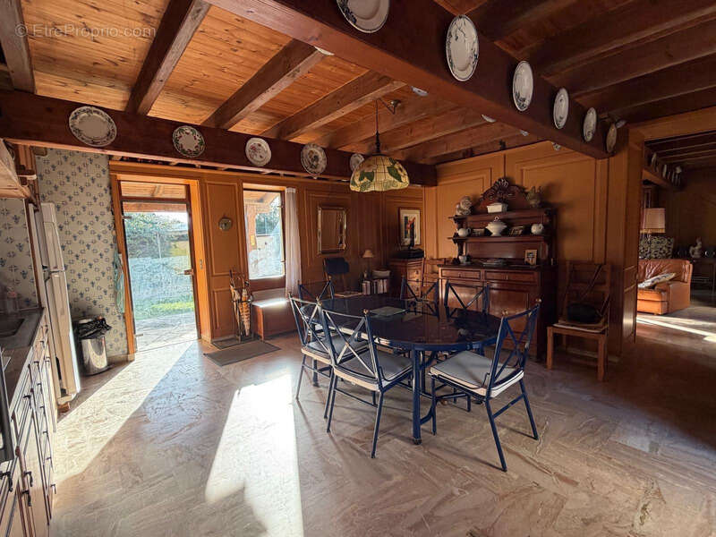 Maison à SAINT-MICHEL-EN-L'HERM