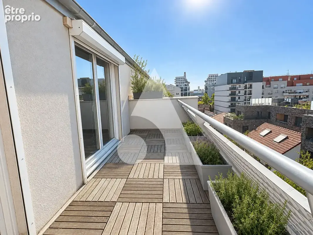 Appartement familial 5 pièces 110 m² - Deux terrasses - Mairie de Saint-Ouen - photo 3