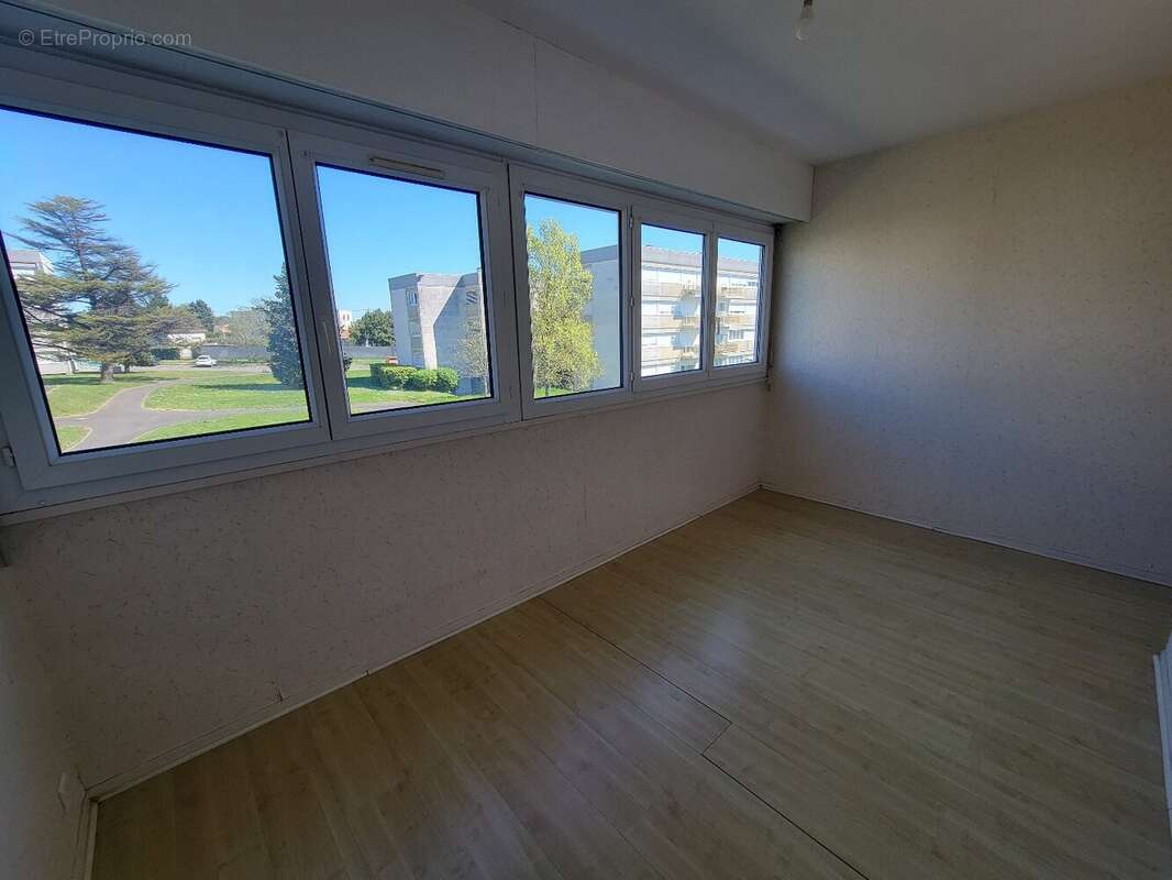 Appartement à COGNAC