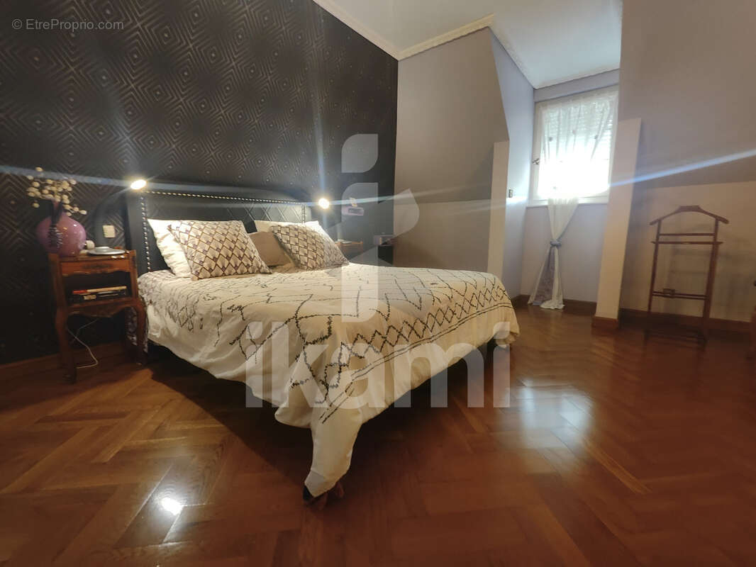 Maison à VILLEVOCANCE
