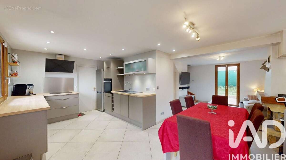 Photo 2 - Maison à VERNOU-LA-CELLE-SUR-SEINE