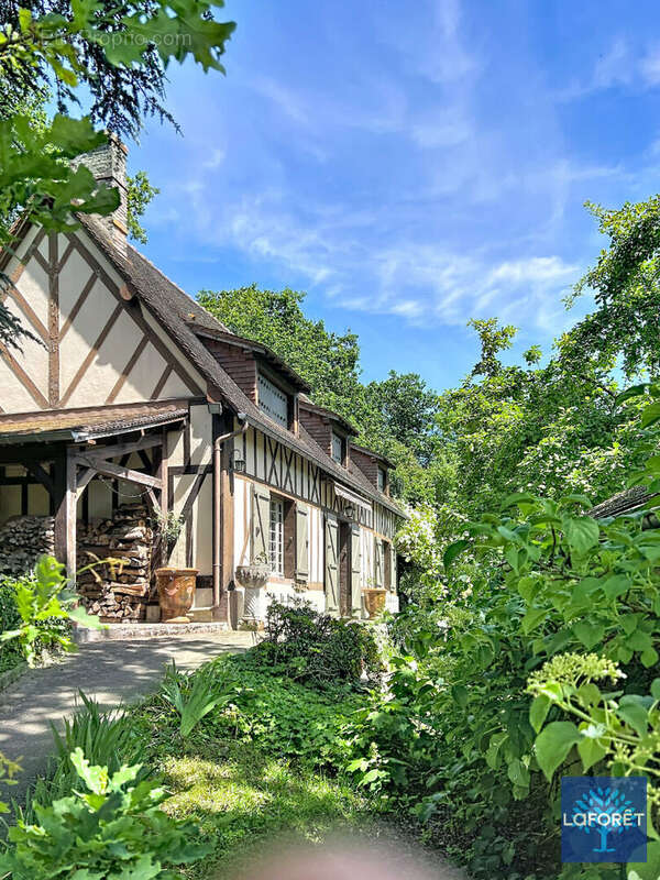 Maison à BERNAY