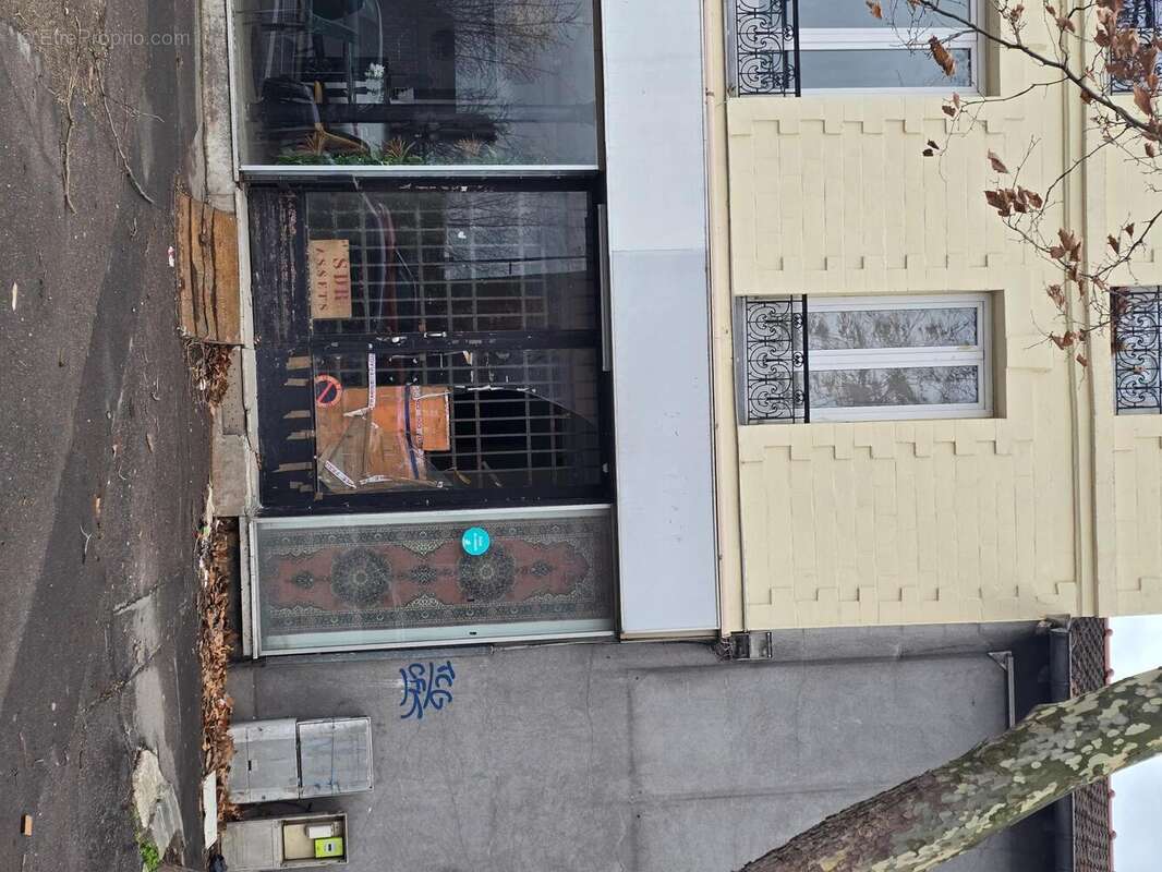 Photo 7 - Commerce à SAINT-DENIS