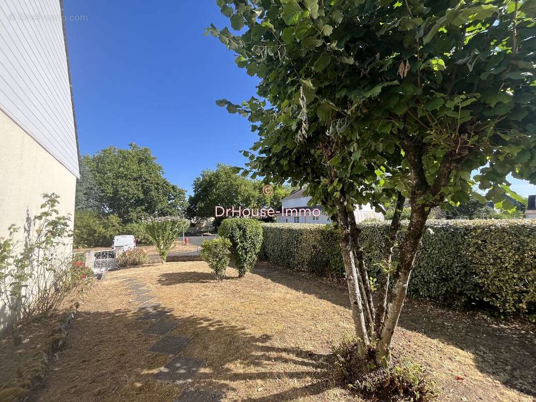 Maison à CHATELLERAULT