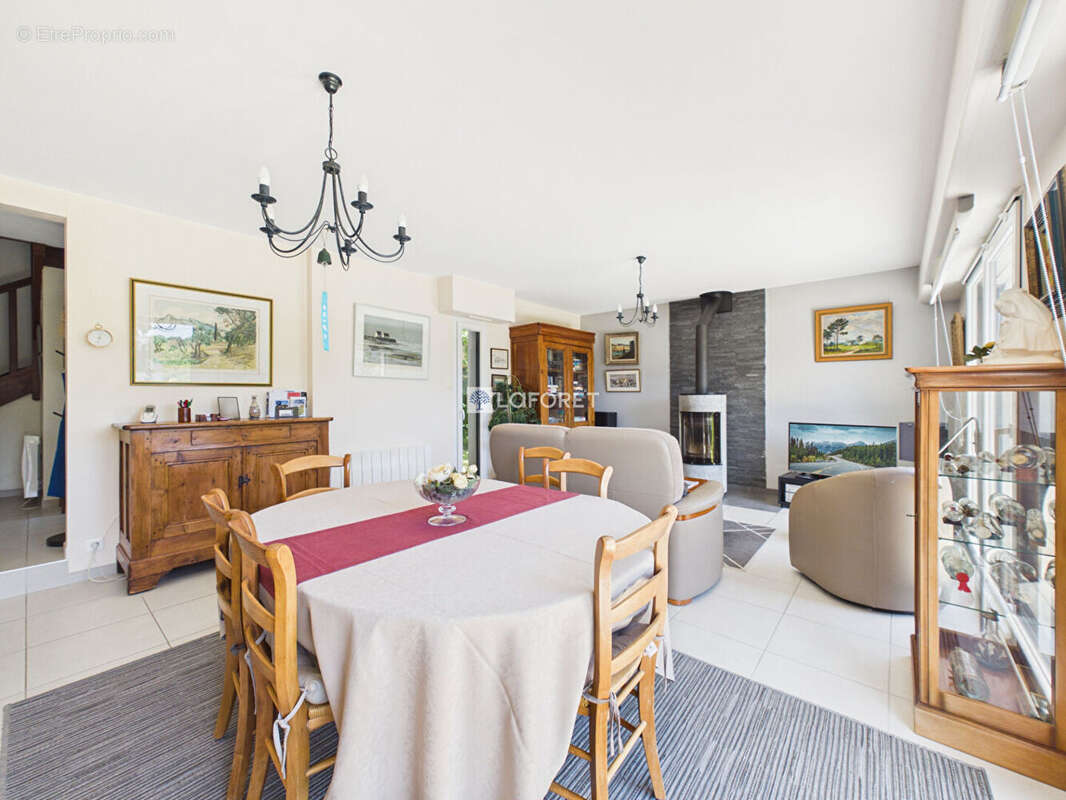 Maison FOUESNANT 5 Pièces 112.19 m² - photo 10