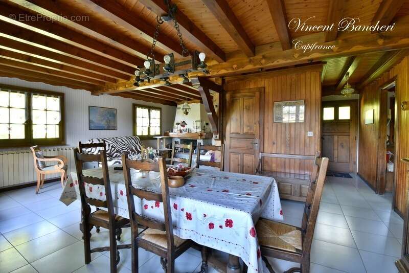Maison à VIUZ-EN-SALLAZ