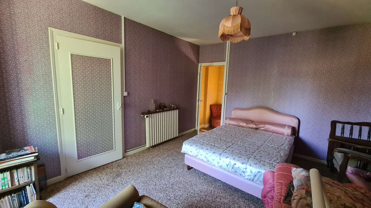 Maison à LE CHASTANG