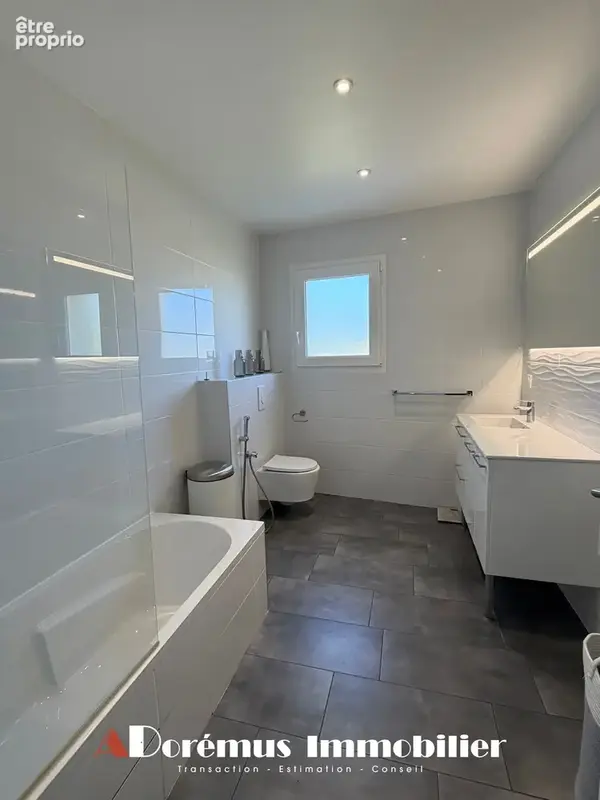 Maison contemporaine 138 m2 habitable - 3 chambres +bureau - piscine - photo 13