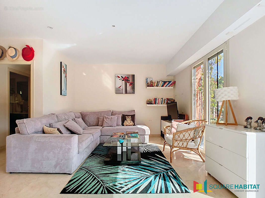 Appartement à THEOULE-SUR-MER