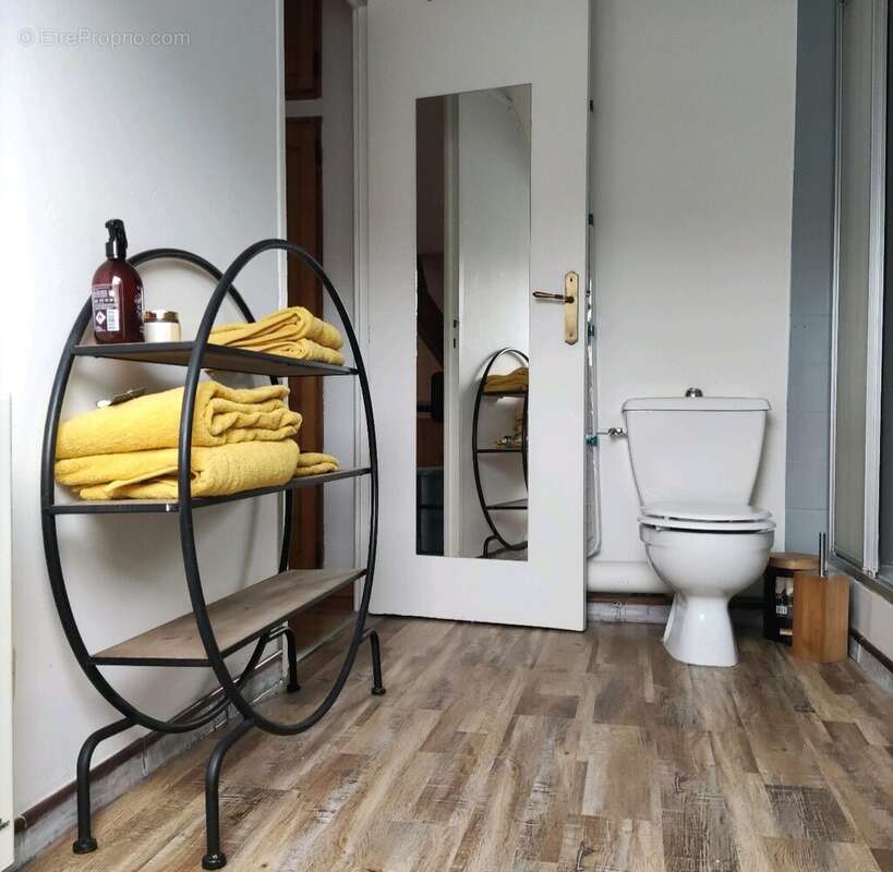 Appartement à LONGPERRIER